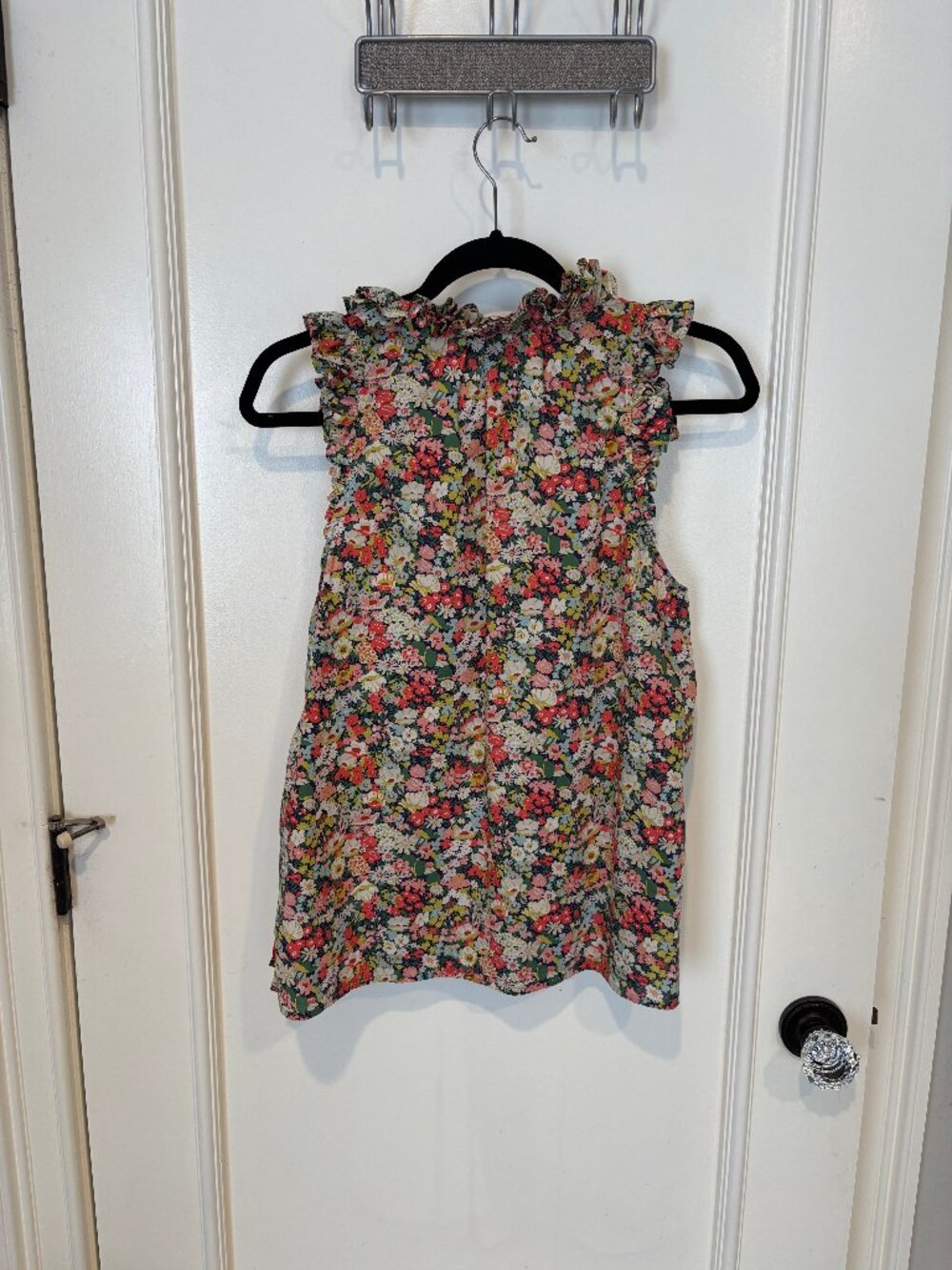 J. Crew Liberty Print Sleeveless Top (12) - Picture 2 of 8